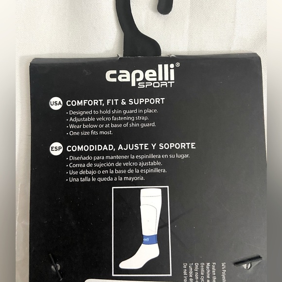 Capelli Sport-Velcro Ankle Straps holds shin guards in place - Picture 2 of 2